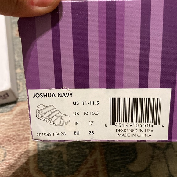 BNIB Pediped Leather Sandals size 28/11-11.5us - Picture 2 of 3